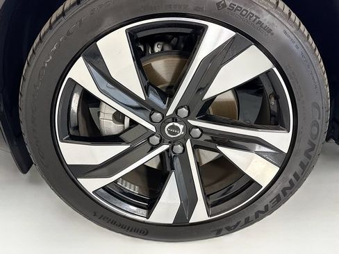 Used 2023 Volvo XC40 B5 Ultimate AWD/4WD image 30