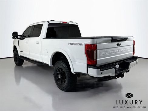 Used 2022 Ford F350 Lariat w/ Tremor Off-Road Package AWD/4WD image 8