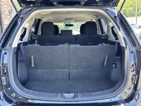 Used 2017 Mitsubishi Outlander ES AWD/4WD image 13