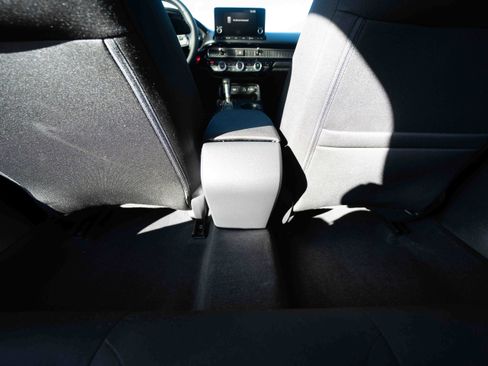 Certified 2023 Honda Civic EX image 22