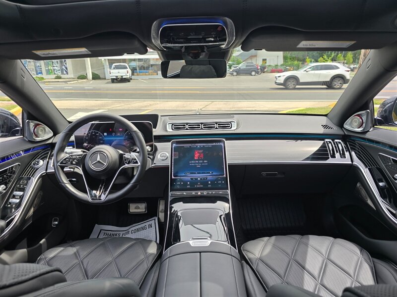 Used 2022 Mercedes-Benz Maybach S 580 4MATIC image 29