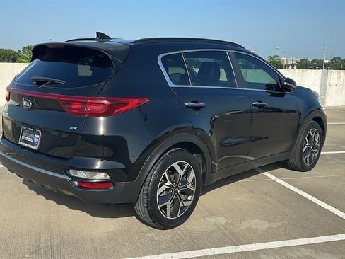 Used 2020 Kia Sportage EX w/ EX Technology Package FWD image 13