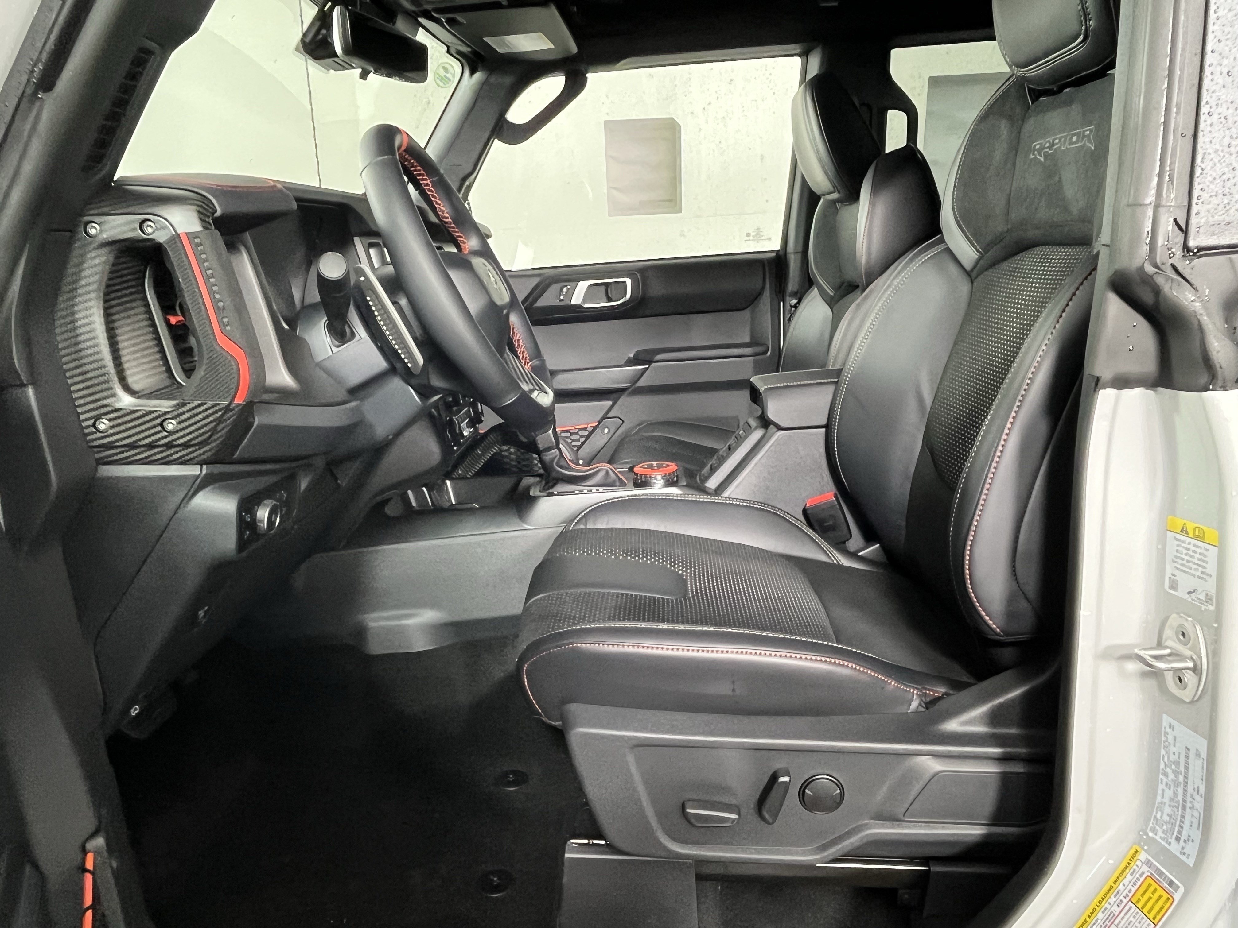 New 2026 Ford Bronco Raptor w/ Interior Carbon Fiber Pack AWD/4WD image 8
