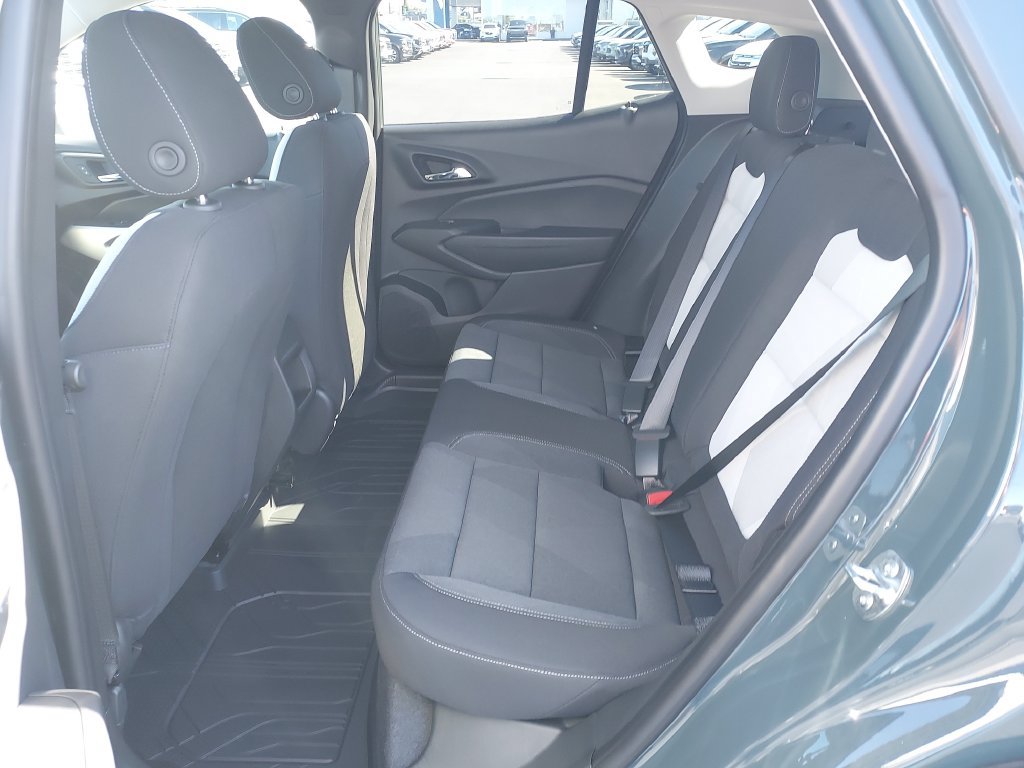 New 2026 Chevrolet Trax LS w/ LS Convenience Package FWD image 14