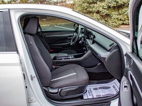 Used 2024 Hyundai Sonata SEL image 19