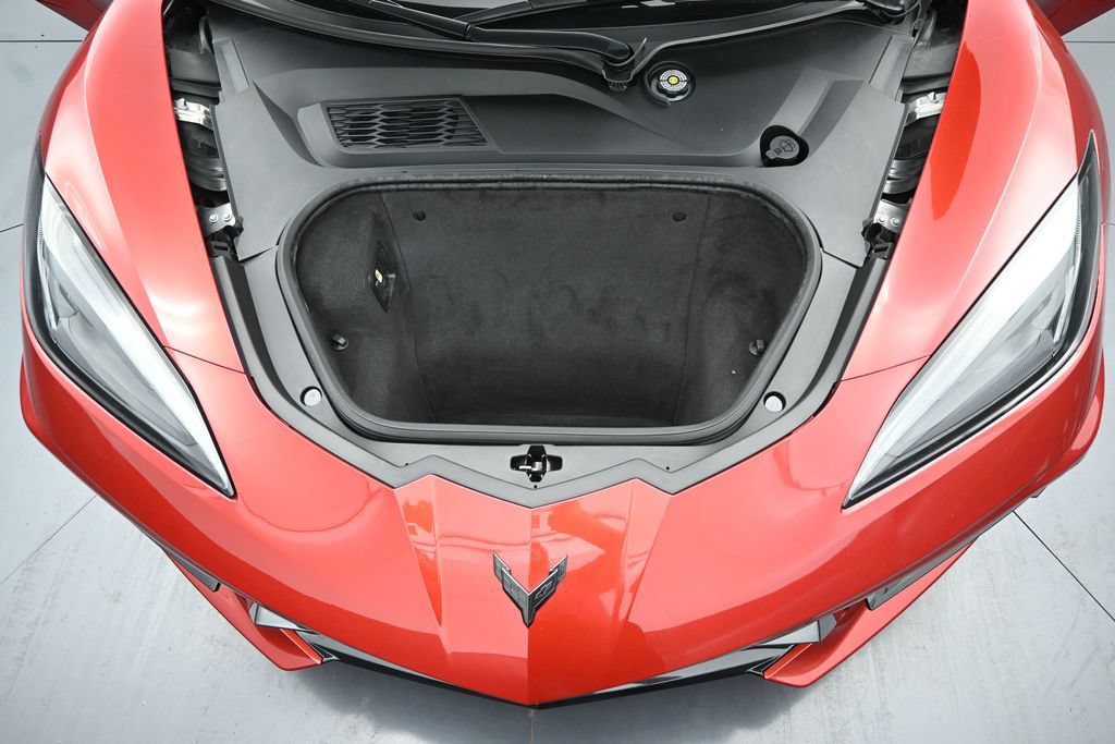 Used 2024 Chevrolet Corvette Stingray Coupe RWD image 16