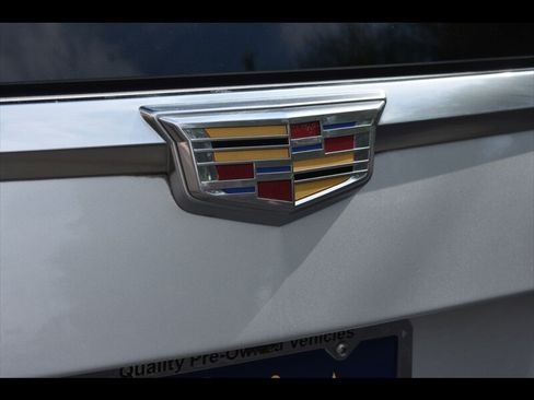 Used 2018 Cadillac Escalade ESV 2WD image 52