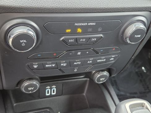 Certified 2021 Ford Ranger XLT w/ Equipment Group 301A Mid image 22