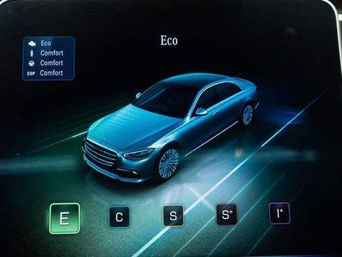 Used 2023 Mercedes-Benz S 500 4MATIC image 24