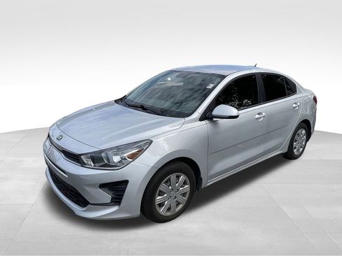 Certified 2021 Kia Rio S image 9