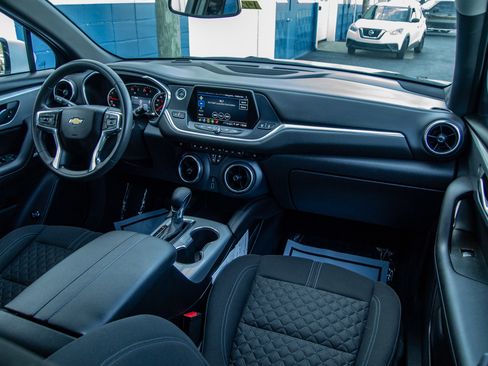 Used 2022 Chevrolet Blazer LT image 28