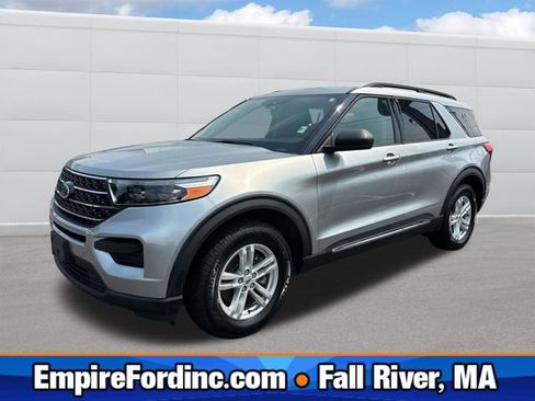 Used 2020 Ford Explorer XLT w/ Comfort Package AWD/4WD image 1
