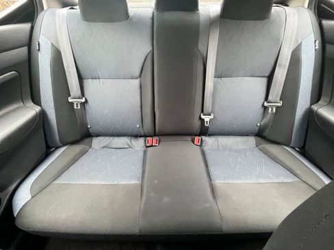 Used 2025 Nissan Versa SV FWD image 36