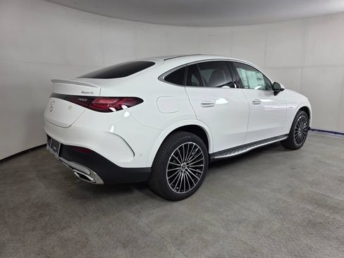 New 2027 Mercedes-Benz GLC 300 4MATIC image 4