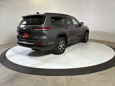 Certified 2025 Jeep Grand Cherokee L Limited w/ Trailer Tow Package AWD/4WD image 7