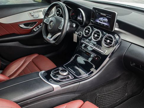 Used 2018 Mercedes-Benz C 300 Sedan image 19