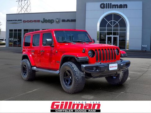 Used 2019 Jeep Wrangler Unlimited Sahara AWD/4WD image 1