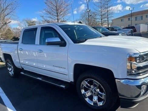 Used 2017 Chevrolet Silverado 1500 LTZ w/ Sport Package image 3
