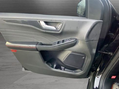 Used 2024 Ford Escape ST-Line image 16