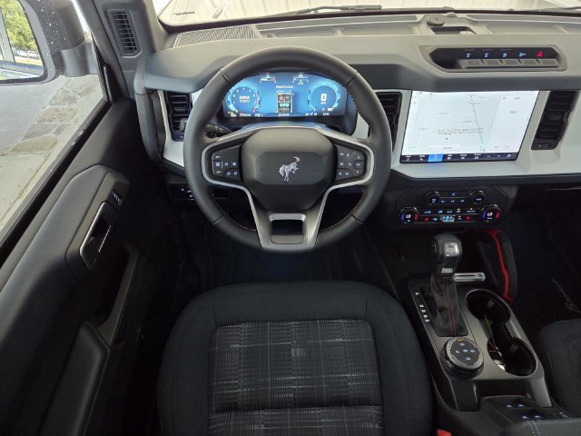New 2026 Ford Bronco Heritage Edition AWD/4WD image 9