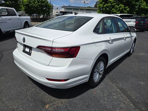 Used 2019 Volkswagen Jetta S w/ Driver Assistance Package FWD image 5