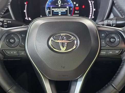 Used 2024 Toyota Corolla XSE FWD image 23