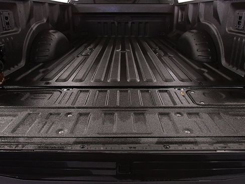 Used 2025 Ford F350 Platinum image 12