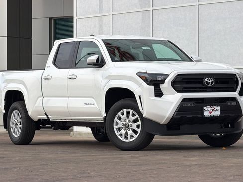 New 2026 Toyota Tacoma SR5 image 2