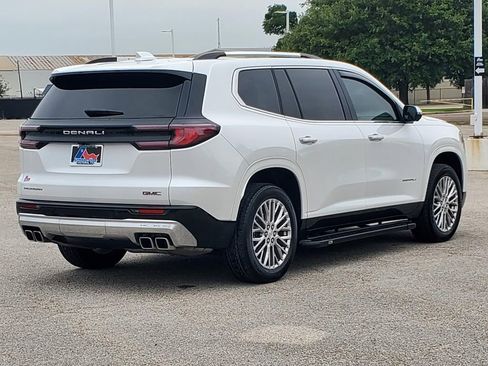 Certified 2025 GMC Acadia Denali FWD image 3