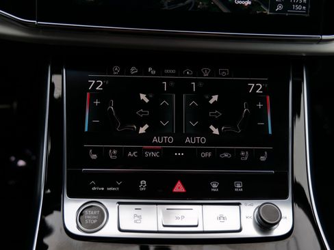 Used 2024 Audi Q7 3.0T Prestige w/ Prestige Package image 31