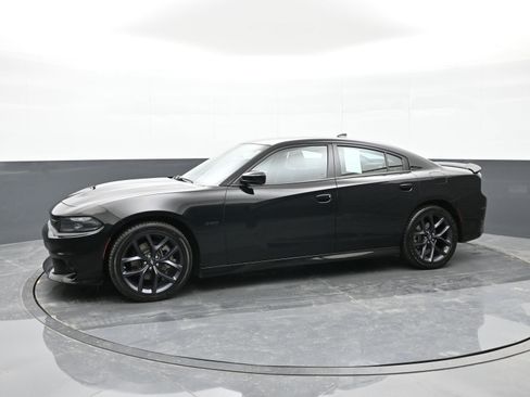 Used 2023 Dodge Charger R/T w/ Plus Group image 5