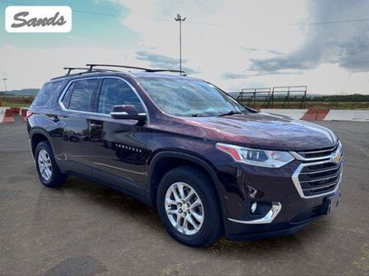 Used 2021 Chevrolet Traverse LT