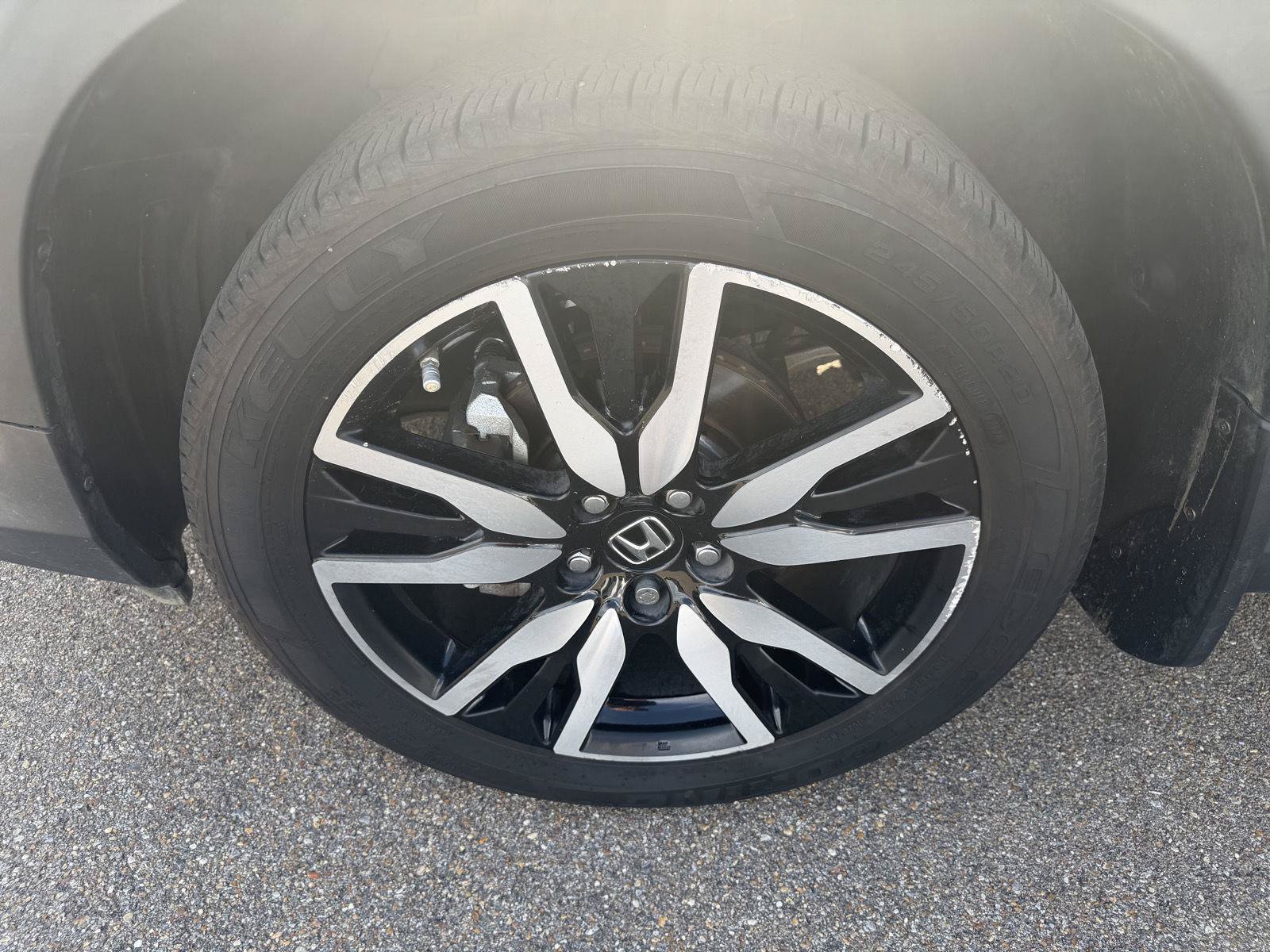 Used 2022 Honda Pilot Elite image 25
