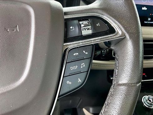 Used 2023 Lincoln Nautilus FWD image 21