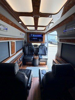 Used 2017 Mercedes-Benz Sprinter 2500 w/ Active Safety Plus Package image 14