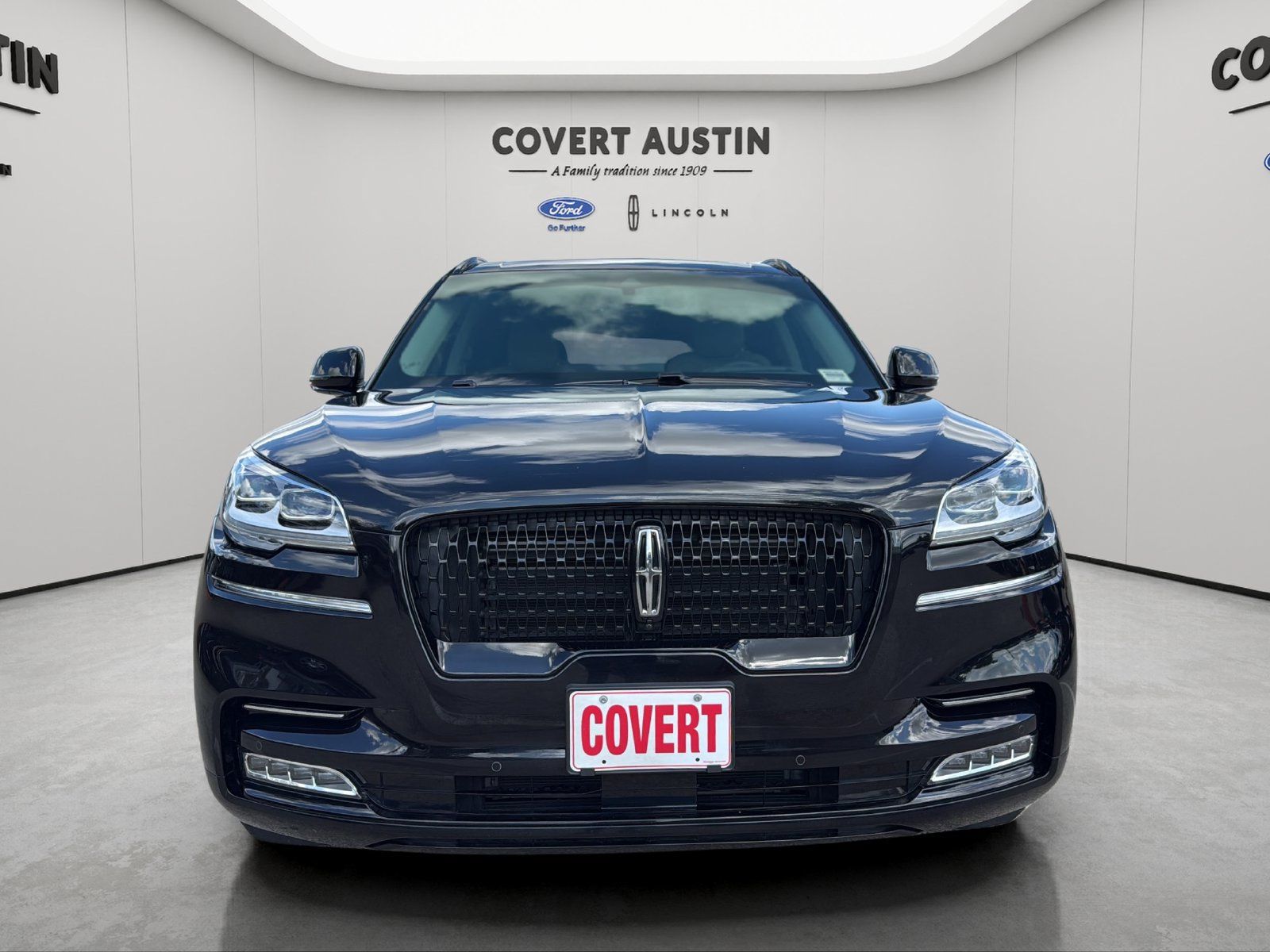 Used 2023 Lincoln Aviator Reserve w/ Equipment Group 201A AWD/4WD image 8