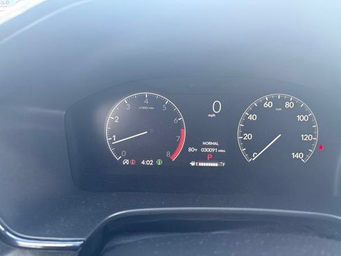 Used 2025 Honda CR-V EX image 9