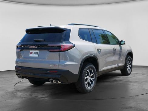 New 2026 GMC Acadia AT4 w/ Luxury Package AWD/4WD image 4