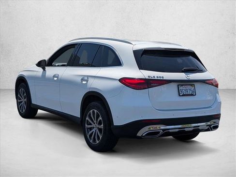 Used 2023 Mercedes-Benz GLC 300 image 9