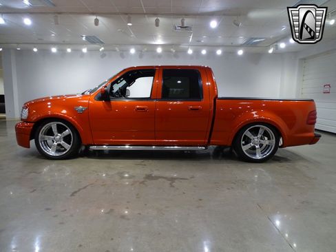 Used 2003 Ford F150 Harley-Davidson image 3
