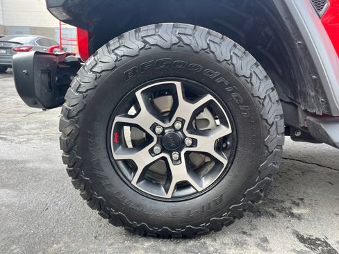 Used 2021 Jeep Wrangler Unlimited Rubicon image 10