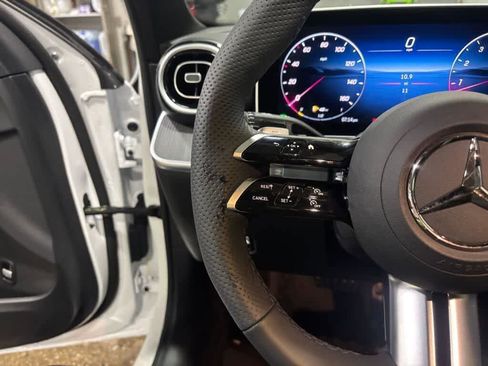 New 2026 Mercedes-Benz C 300 4MATIC Sedan image 9