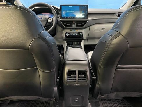 New 2026 Ford Escape Platinum w/ Premium Technology Package image 38