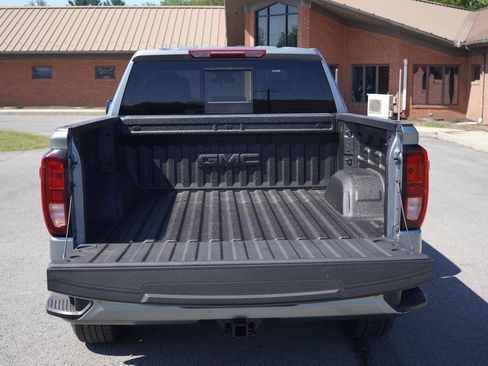 New 2026 GMC Sierra 1500 Elevation w/ Elevation Premium Package image 5