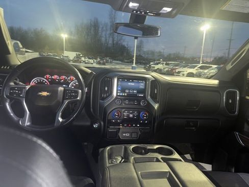 Certified 2019 Chevrolet Silverado 1500 LT w/ All-Star Edition image 23