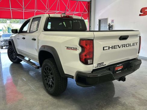 Used 2026 Chevrolet Colorado Trail Boss AWD/4WD image 5