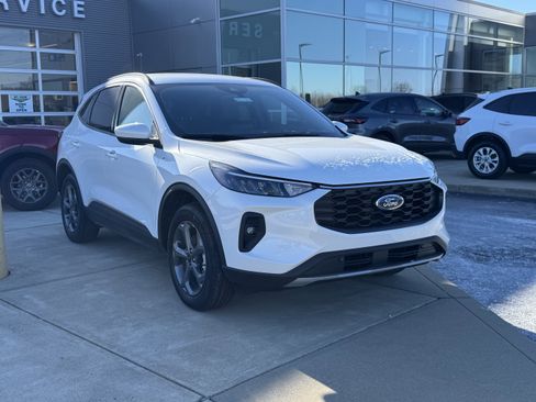 New 2026 Ford Escape ST-Line Select image 2