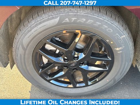 Used 2024 Ford Edge SEL AWD/4WD image 9
