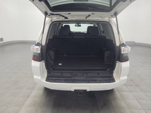 Used 2018 Toyota 4Runner SR5 Premium AWD/4WD image 29