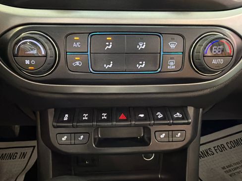 Used 2022 Chevrolet Colorado ZR2 AWD/4WD image 46